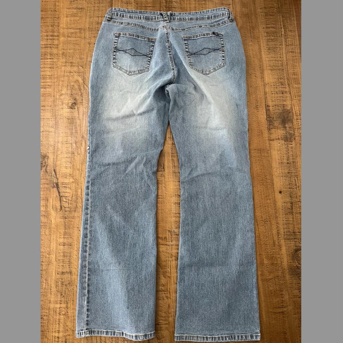 Women's Jeans - Image 4