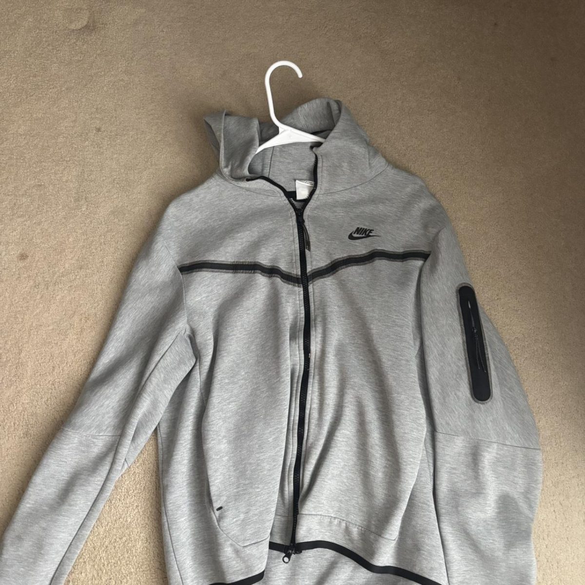 Nike Men's Grey Jacket - Image 1