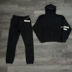 Essentials Men's Black Tracksuit - Image 2