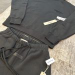 Essentials fear of God Hoodie and shorts - Image 3