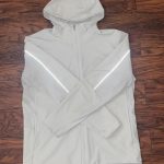Lululemon Men's White Jacket - Image 4
