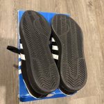 Adidas  Superstar men's Black Trainers - Image 2