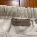 Essentials Fear of God Grey Shorts - Image 4