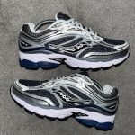 Saucony Men's Navy Trainers