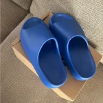 Yeezy Men's  Blue Slides - Image 3