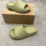 Yeezy Men's  Green Slides