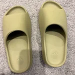 Yeezy Men's  Green Slides - Image 2