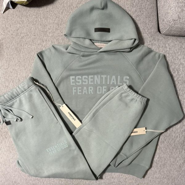 Essentials Men's Green Set